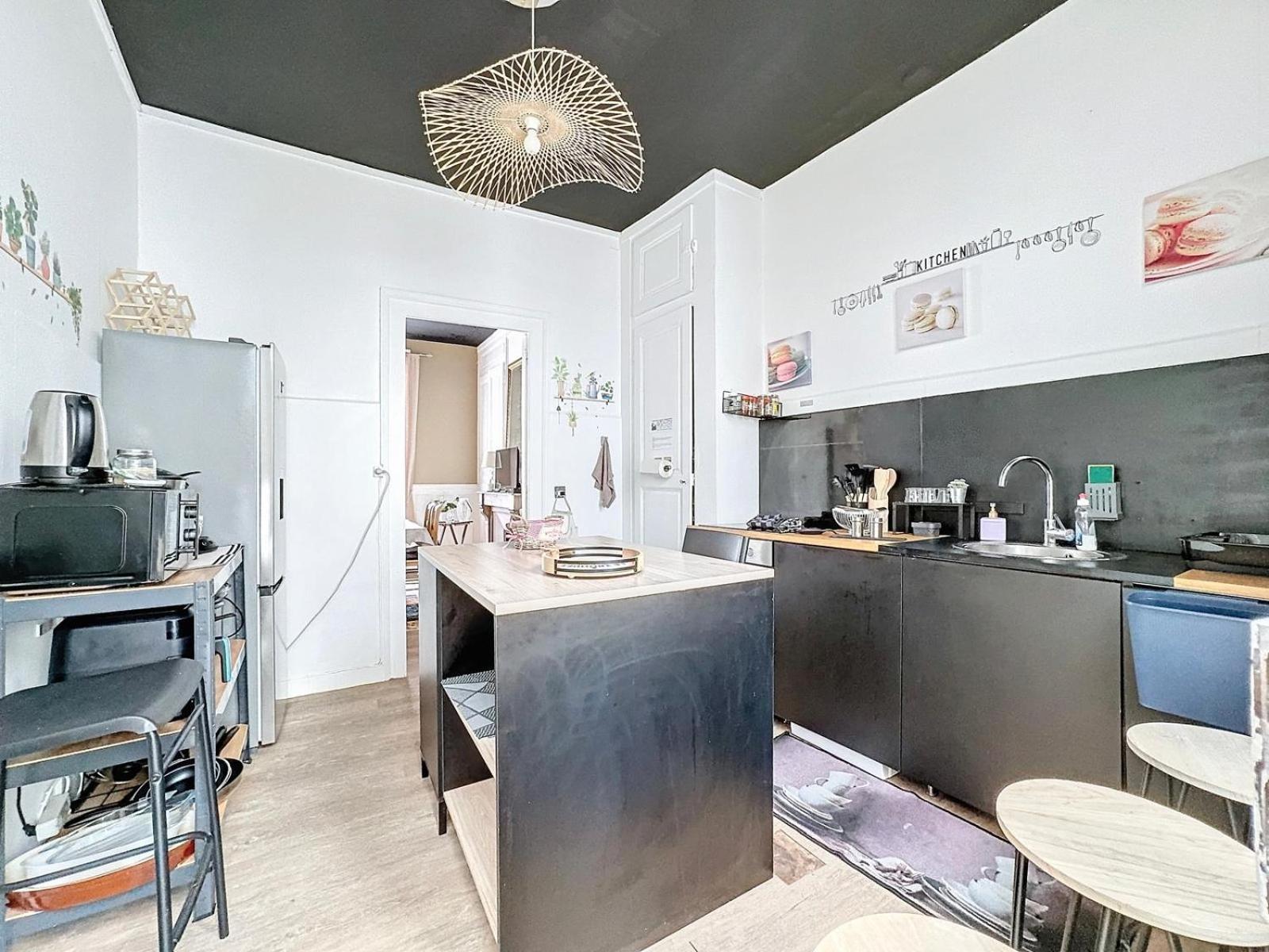 A1 Champagne Residence - 200 M2 14 Personnes 2 Toilets 4 Showers - Hyper Centre - Chalons En Champagne Ngoại thất bức ảnh