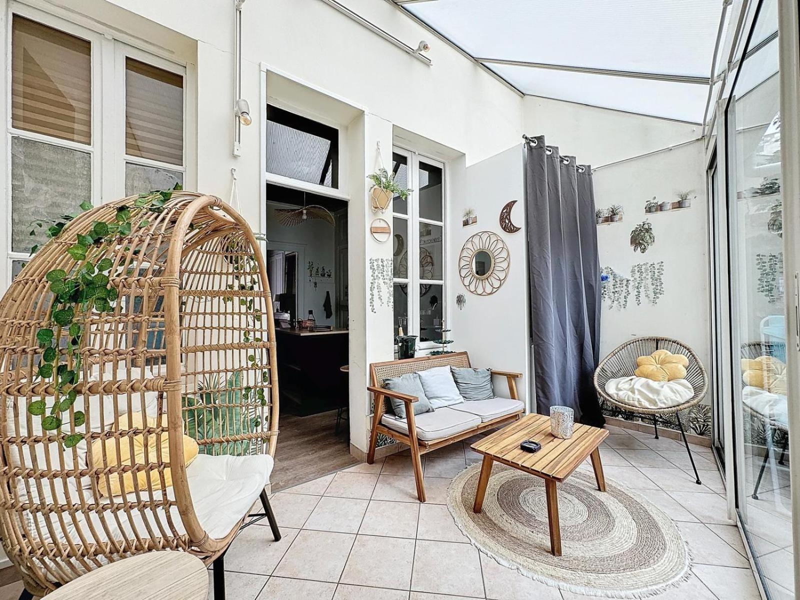 A1 Champagne Residence - 200 M2 14 Personnes 2 Toilets 4 Showers - Hyper Centre - Chalons En Champagne Ngoại thất bức ảnh